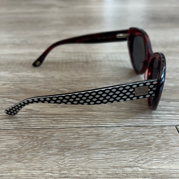 Lulu Guinness Sunglasses - Picture 2 of 5